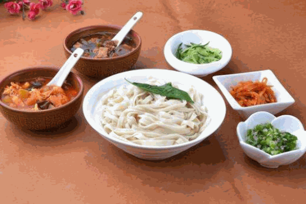 揉到功夫手擀面